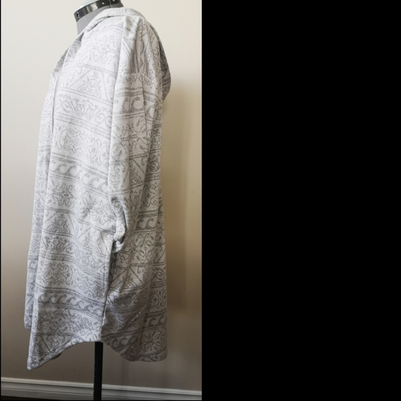 Tahari Long Heathered Grey Cardigan Hooded  L/XL - Picture 3 of 4